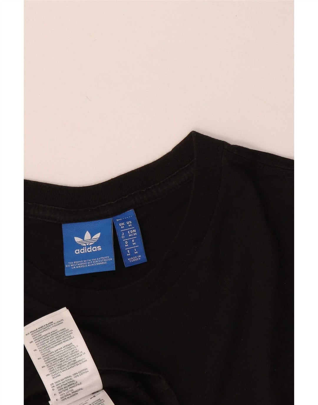 T-shirt grafica da uomo Adidas Top in cotone nero medio
