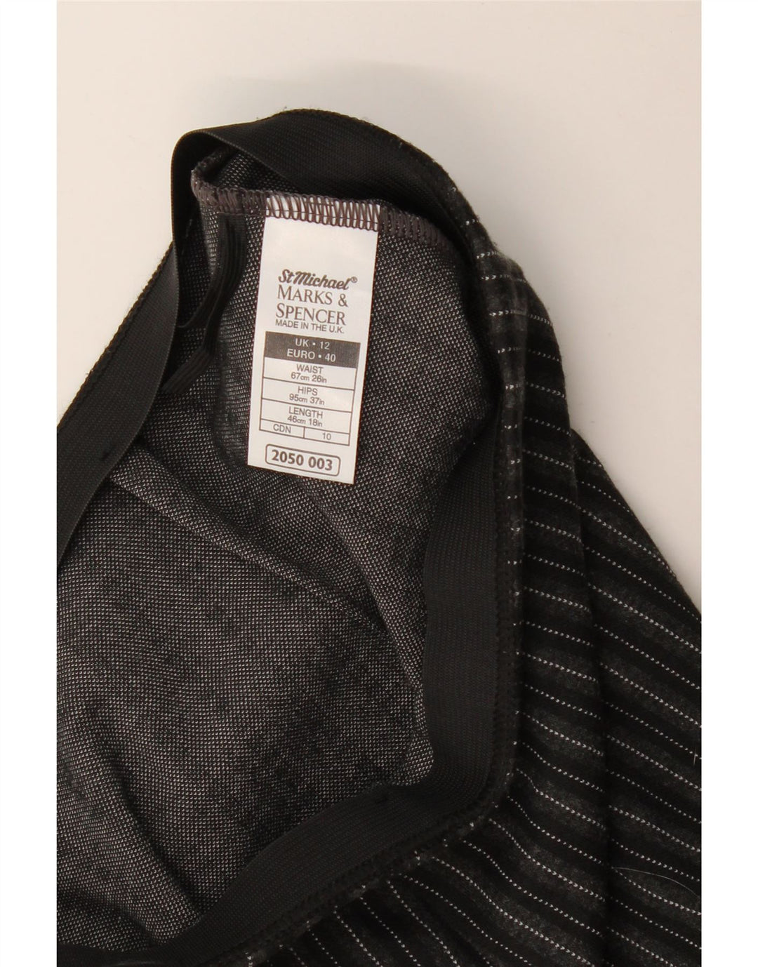 Minigonna da donna Marks & Spencer UK 12 media W30 cotone gessato nero