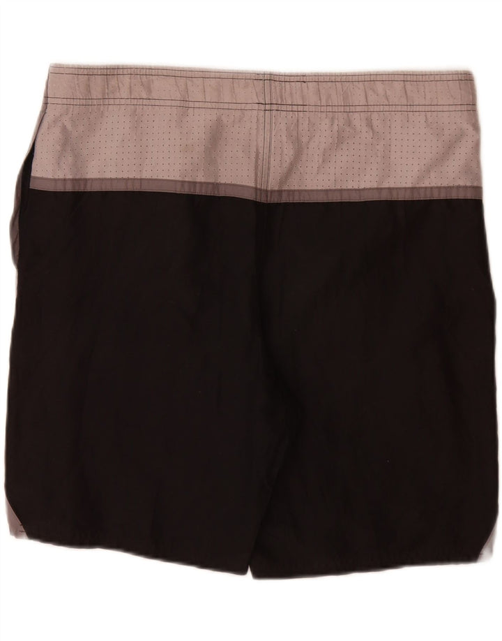Pantaloncini sportivi da uomo Nike Medium Black Colourblock in poliestere
