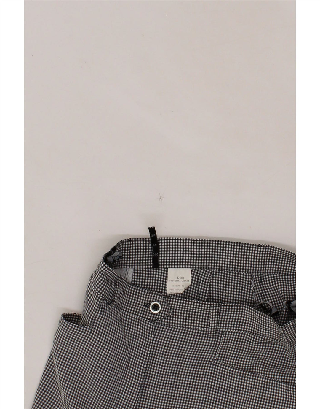 VINTAGE Womens Casual Shorts EU 38 Medium W30 Black Check Polyester Vintage Vintage and Second-Hand Vintage from Messina Hembry 