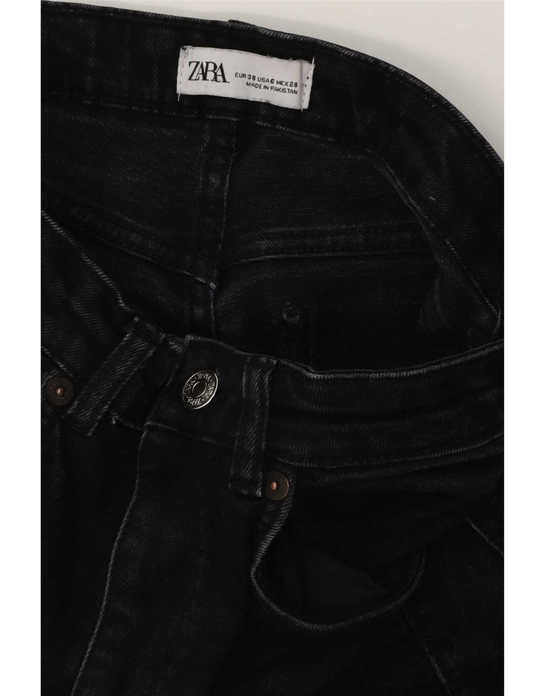 Jeans corti da donna Zara EU 38 piccoli W28 L25 neri