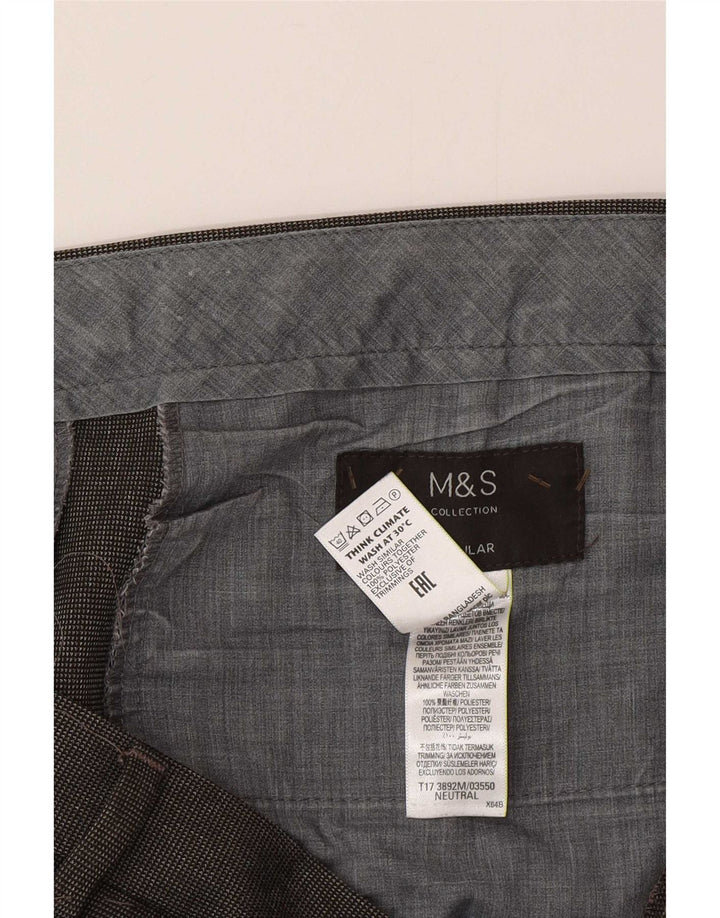 Pantaloni da abito regolari da uomo Marks & Spencer W36 L29 Poliestere a quadri grigi