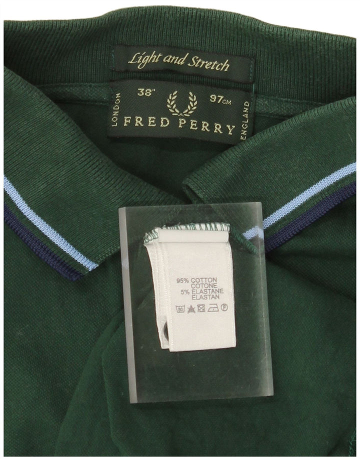 FRED PERRY Polo da uomo leggera ed elasticizzata piccola in cotone verde