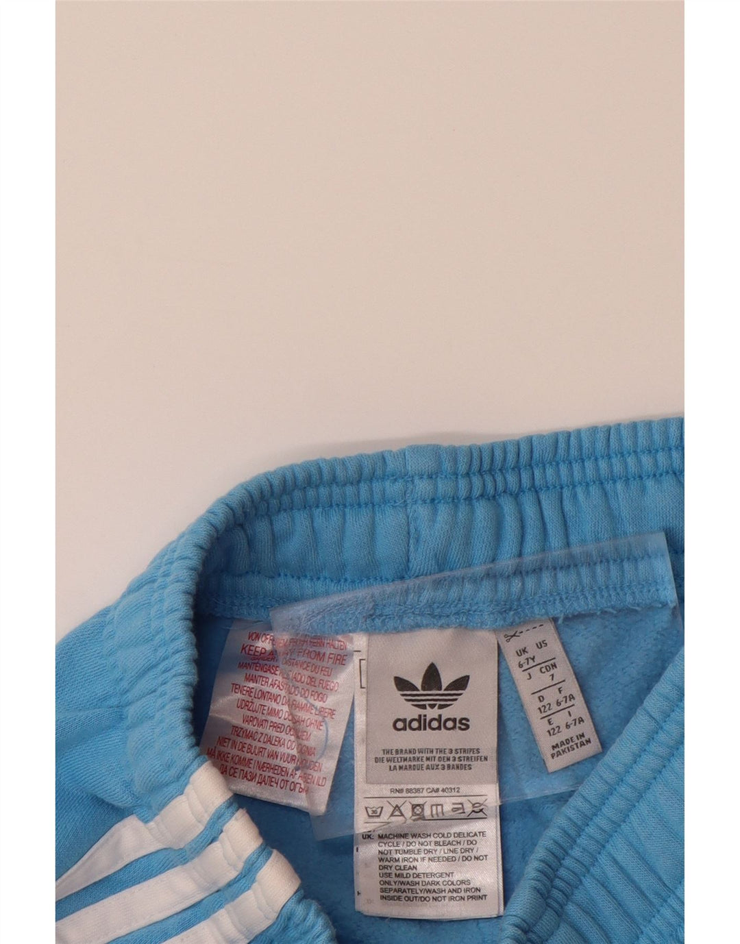 Pantaloni della tuta da ragazzo ADIDAS Joggers 6-7 anni in cotone blu