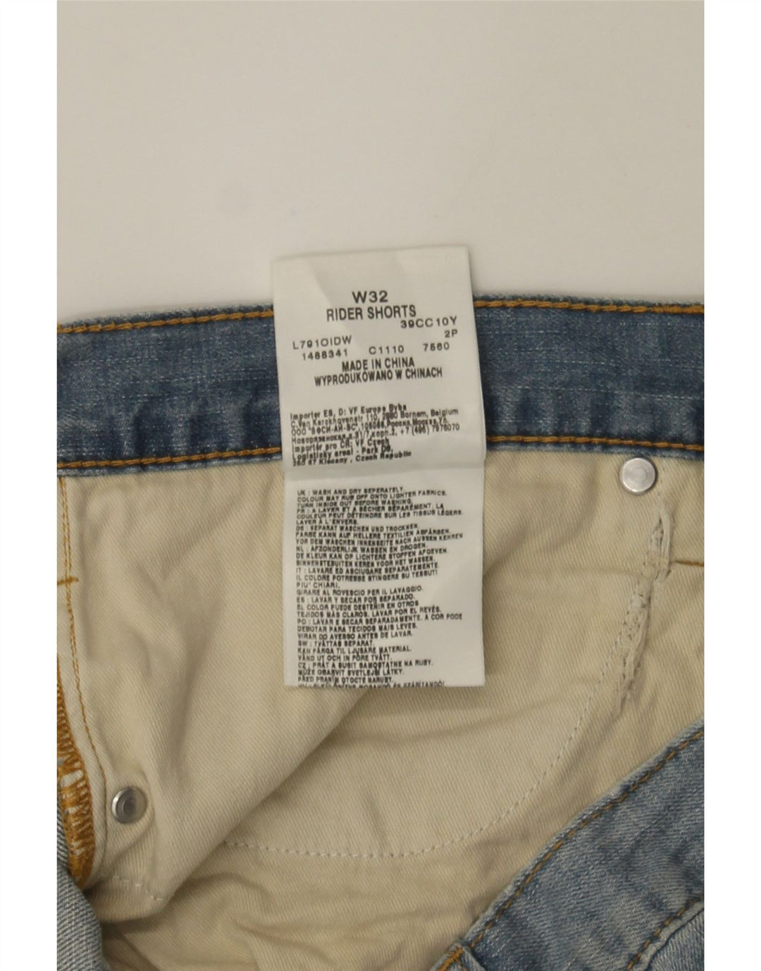 LEE Mens Rider Denim Shorts W32 Medium Blue Cotton Vintage Lee and Second-Hand Lee from Messina Hembry 