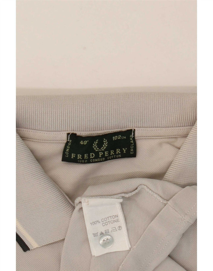 Polo da uomo Fred Perry piccola in cotone a righe grigie