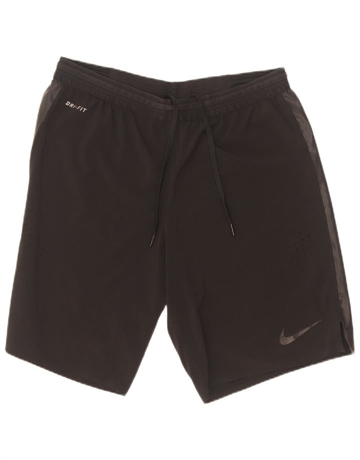 Pantaloncini sportivi Nike Dri Fit da uomo di colore nero medio