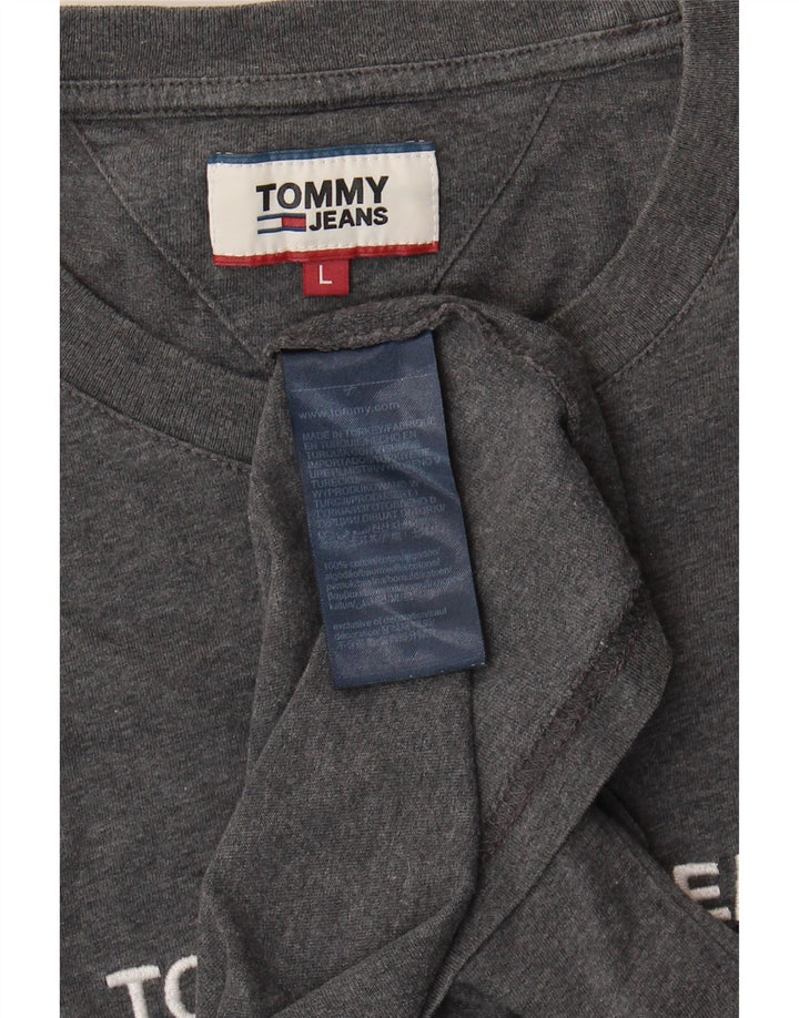 TOMMY HILFIGER Mens Graphic T-Shirt Top Large Grey Cotton Vintage Tommy Hilfiger and Second-Hand Tommy Hilfiger from Messina Hembry 