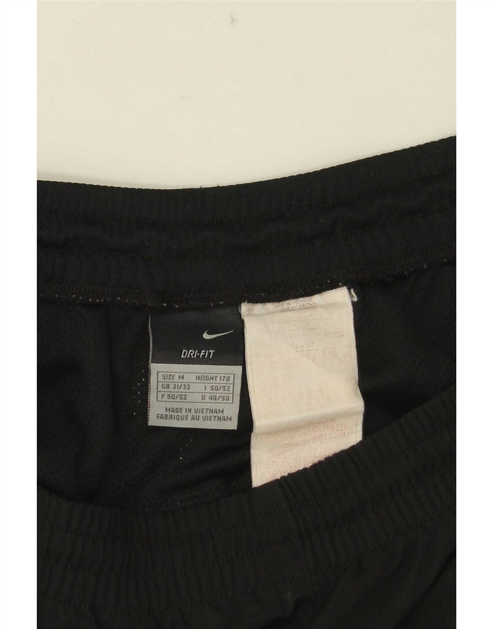 Pantaloncini sportivi Nike Dri Fit da uomo di colore nero medio