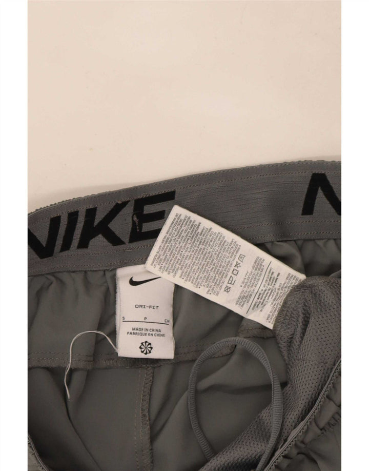 Pantaloncini sportivi Nike Dri Fit da uomo piccoli in poliestere grigio