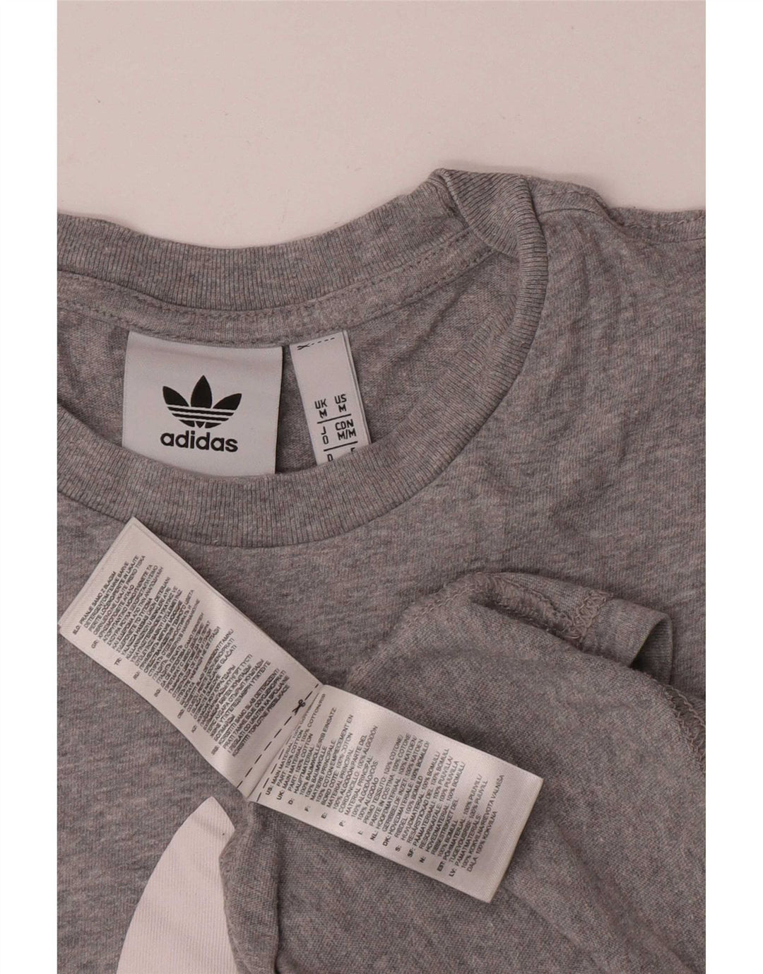 T-shirt grafica da uomo Adidas Top in cotone grigio medio
