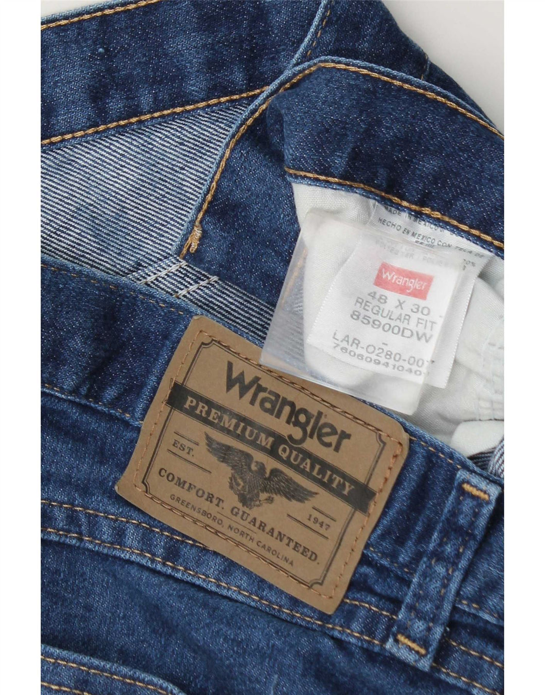 Jeans dritti da uomo Wrangler vestibilità regolare W48 L30 cotone blu