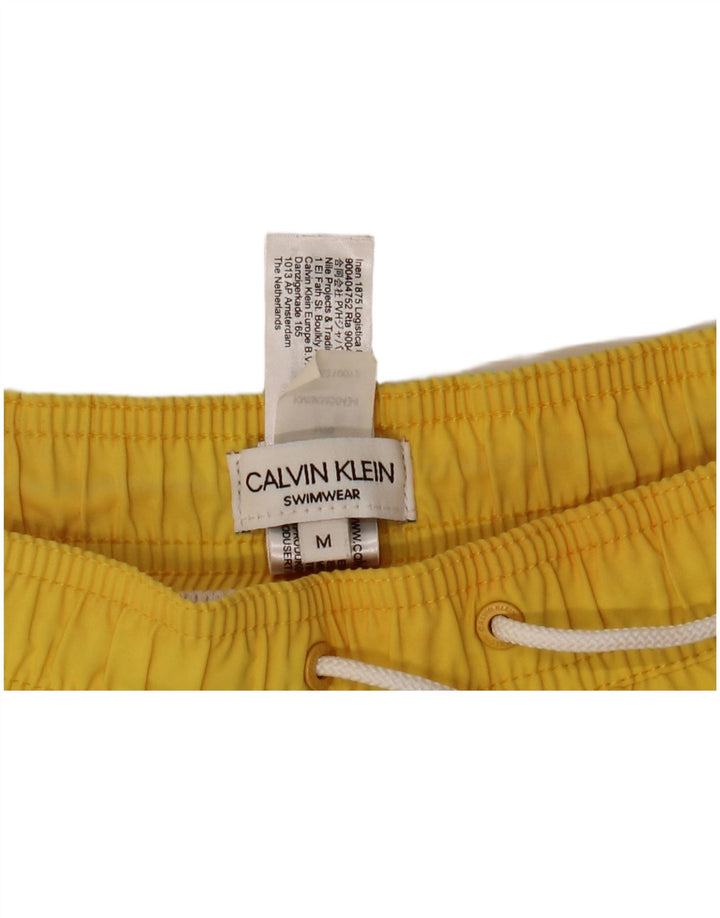 CALVIN KLEIN Pantaloncini da bagno grafici da uomo color block giallo medio