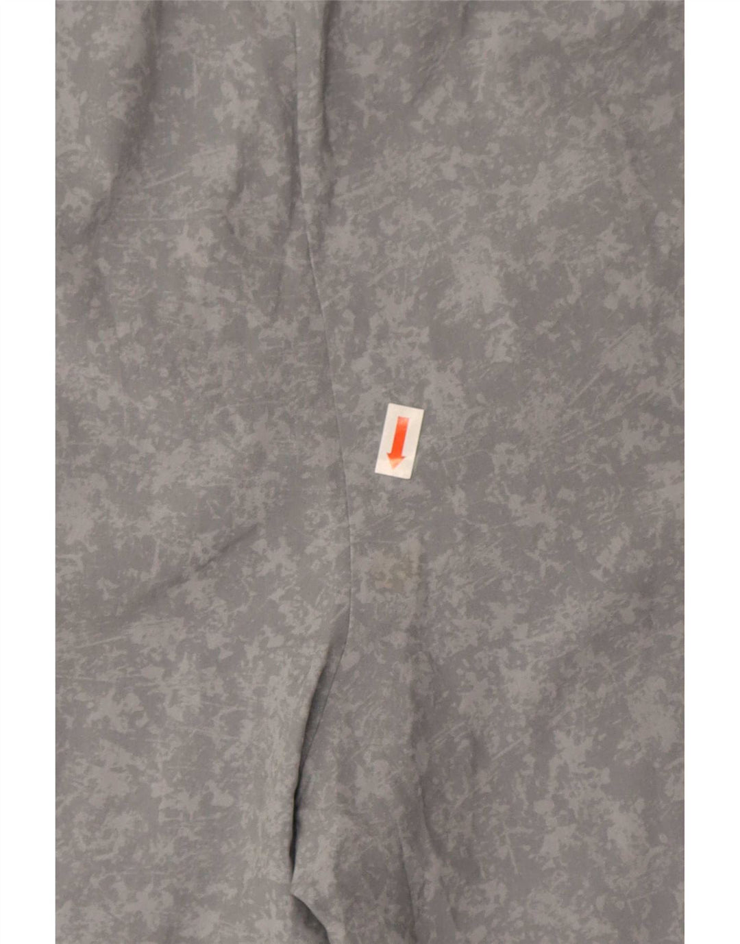 Pantaloncini sportivi da uomo Asics in poliestere mimetico grigio medio