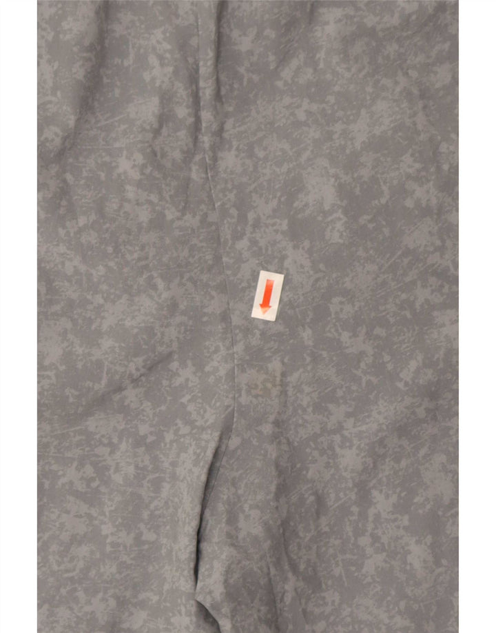 Pantaloncini sportivi da uomo Asics in poliestere mimetico grigio medio
