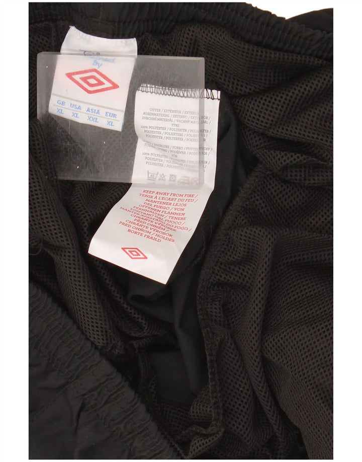 Pantaloncini sportivi da uomo Umbro XL neri in poliestere