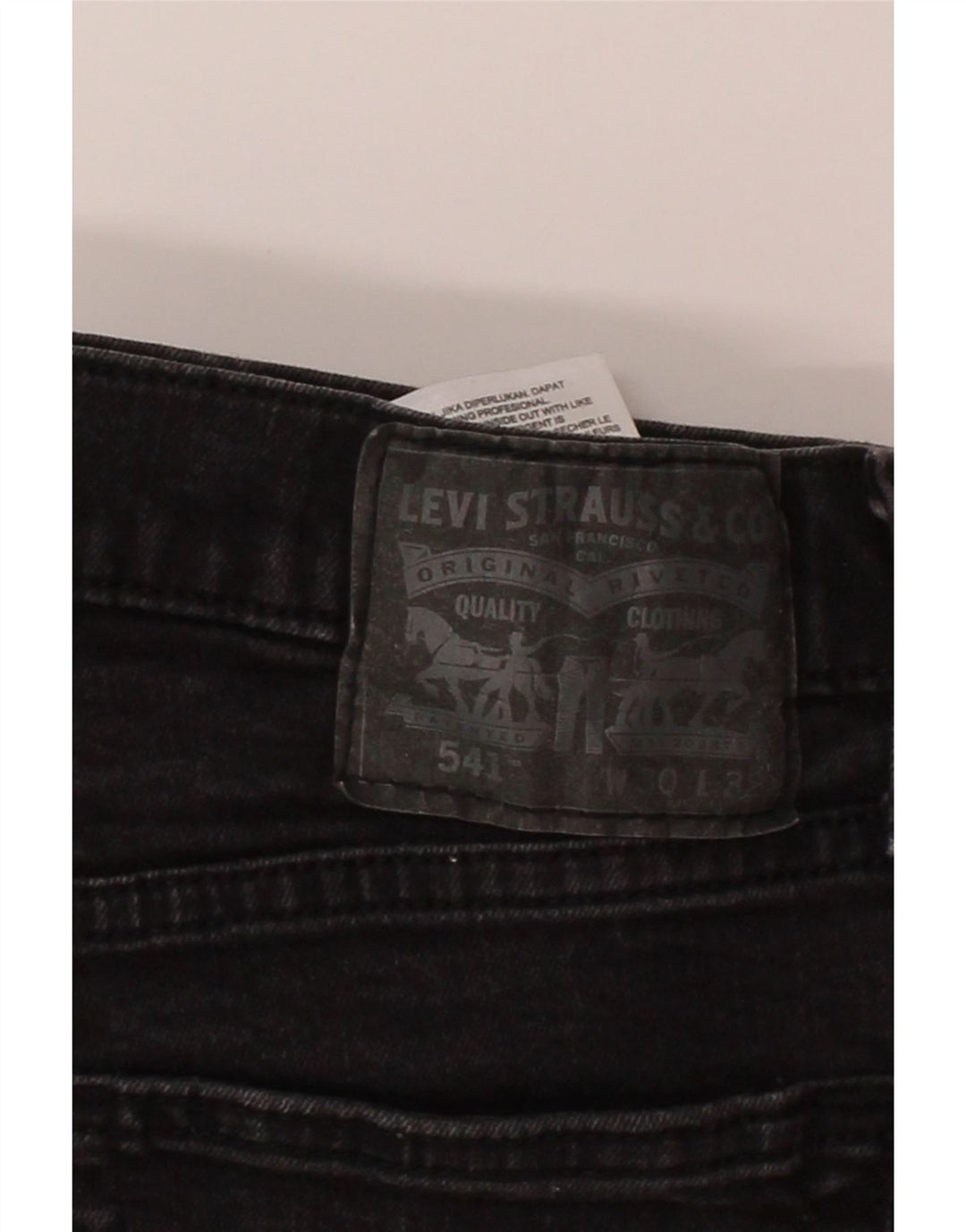 LEVI'S Womens 541 Tapered Jeans W30 L32 Black Cotton Vintage Levi's and Second-Hand Levi's from Messina Hembry 