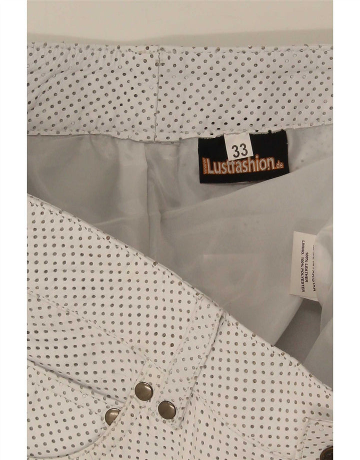 Pantaloncini casual in pelle vintage da donna W33 in pelle maculata bianca media