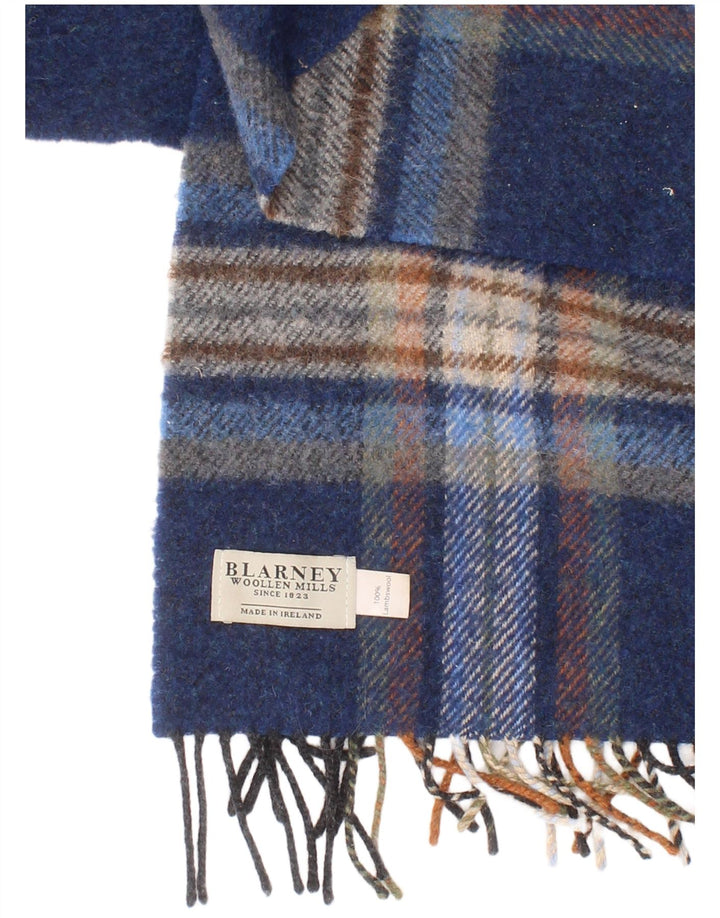 Sciarpa rettangolare da uomo Blarney Taglia unica in lana d'agnello scozzese blu classica