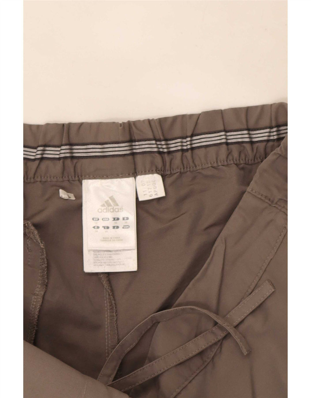 Pantaloncini Bermuda da donna Adidas UK 12 medi W30 cotone grigio