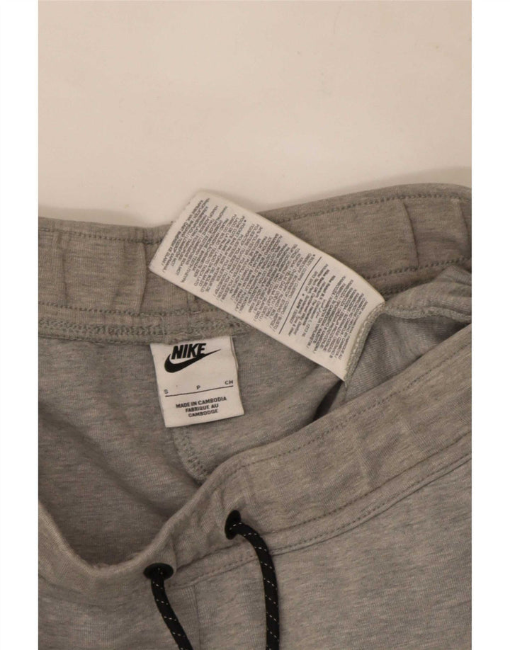 Pantaloni da tuta da uomo Nike Joggers piccoli in cotone grigio