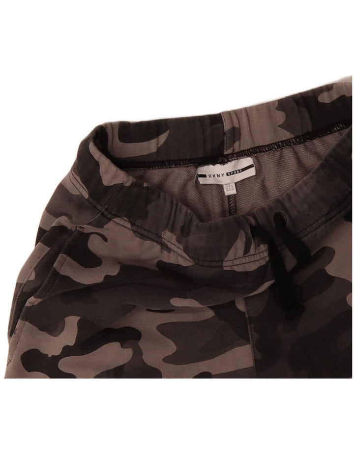 Pantaloncini sportivi da uomo DKNY piccoli mimetici grigi