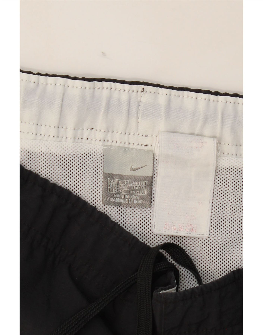 NIKE Mens Graphic Sport Shorts Large Black Vintage Nike and Second-Hand Nike from Messina Hembry 