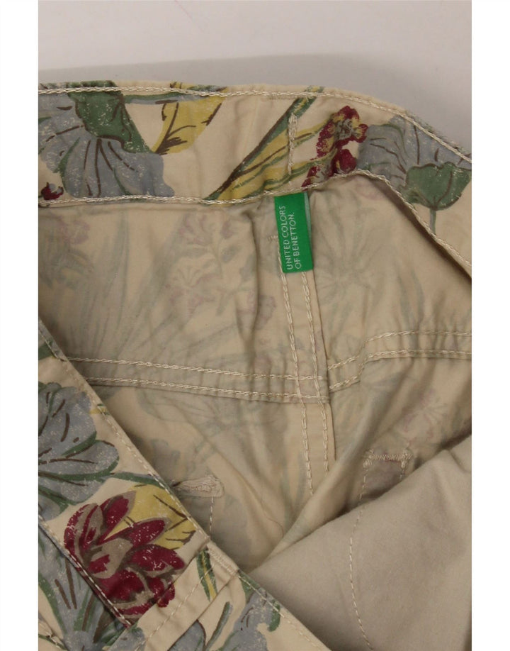 BENETTON Womens Casual Shorts W34 Large Beige Floral Vintage Benetton and Second-Hand Benetton from Messina Hembry 