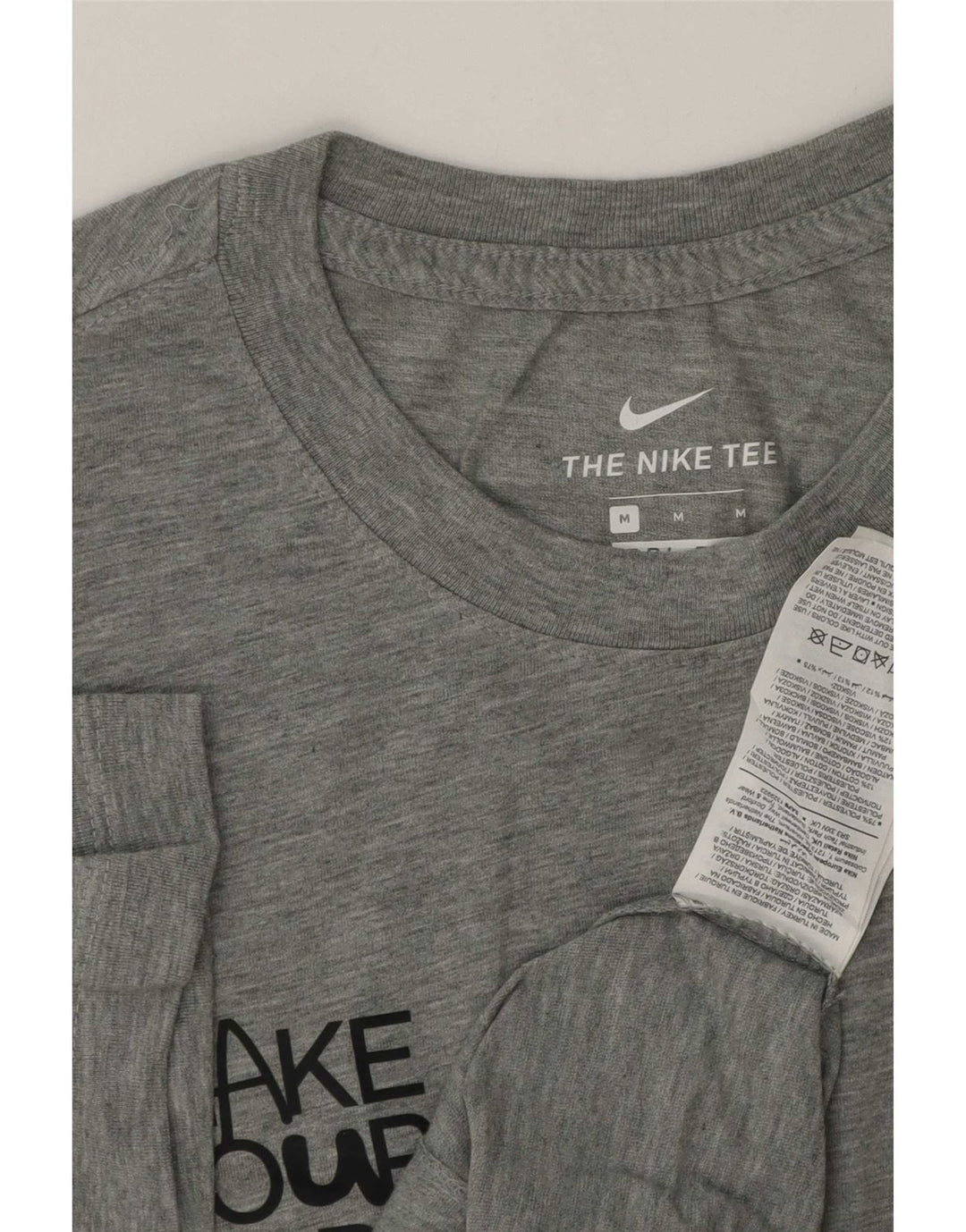 T-shirt grafica Nike Dri Fit da uomo in poliestere grigio medio