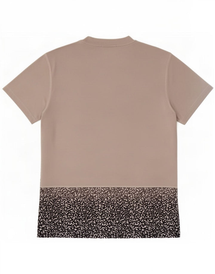 T-shirt grafica Nike da uomo Dri Fit Top in poliestere geometrico grigio medio
