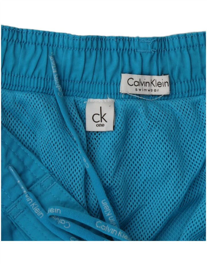 Pantaloncini da bagno grafici da uomo Calvin Klein Large Blue Colourblock
