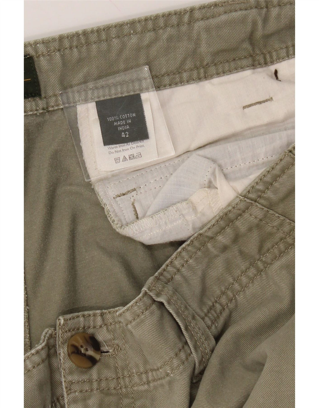EDDIE BAUER Mens Cargo Shorts W42 2XL Khaki Cotton Vintage Eddie Bauer and Second-Hand Eddie Bauer from Messina Hembry 