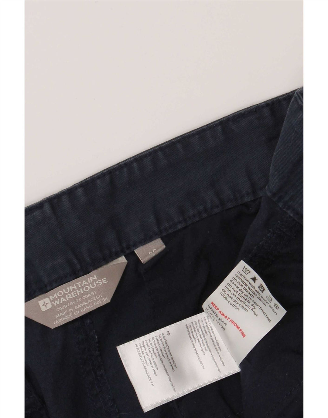 Pantaloncini cargo regolari da uomo Mountain Warehouse W36 Large in cotone blu navy