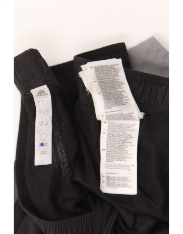 Pantaloncini sportivi da uomo Adidas Large in poliestere color block grigio
