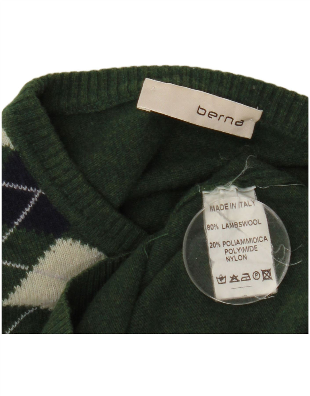 Maglione da uomo Berna con scollo a barca, lana verde medio a rombi/diamante