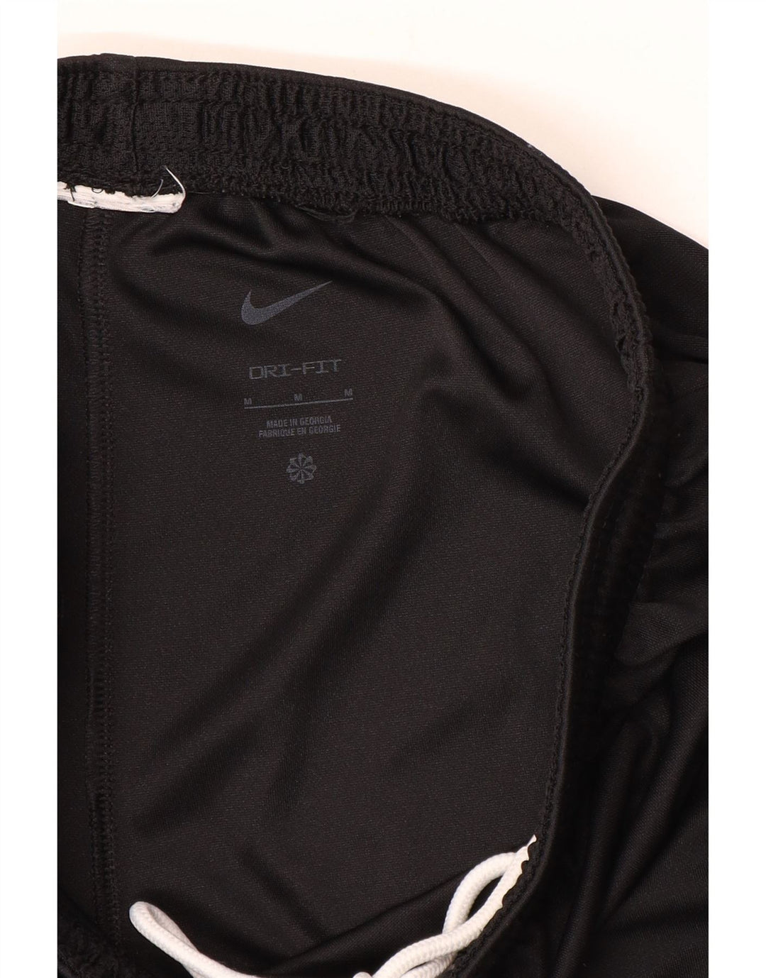 Pantaloncini sportivi Nike Dri Fit da uomo di colore nero medio