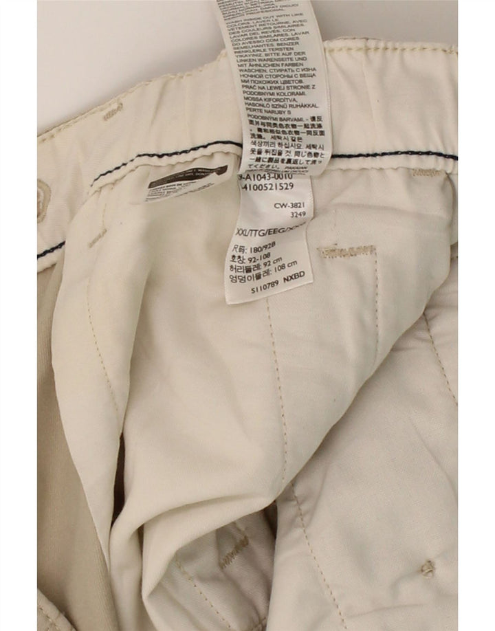 LEVI'S Mens Casual Shorts 2XL W44 Beige Cotton Vintage Levi's and Second-Hand Levi's from Messina Hembry 