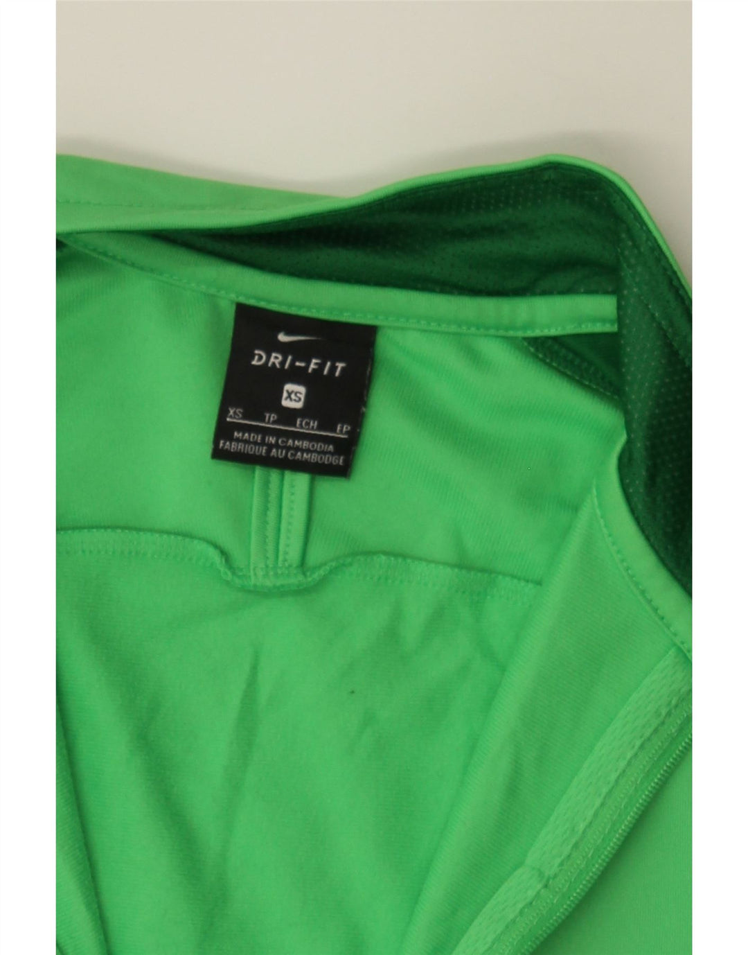 NIKE Womens Dri Fit Tracksuit Top Jacket UK 6 XS Green Polyester Vintage Nike and Second-Hand Nike from Messina Hembry 