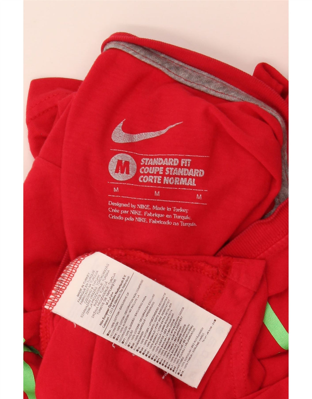 T-shirt grafica Nike da uomo con vestibilità standard, top in cotone rosso medio