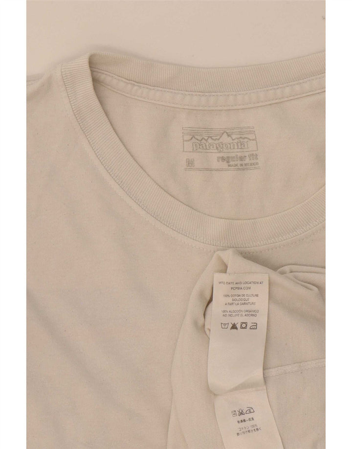 Patagonia T-shirt grafica da uomo con vestibilità regolare e top in cotone bianco medio