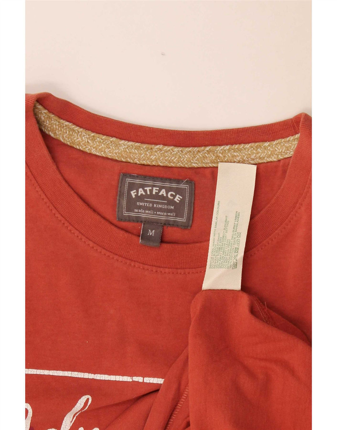 T-shirt grafica da uomo Fat Face Top in cotone rosso medio