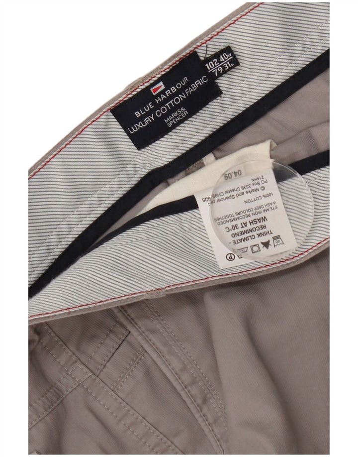 Pantaloni chino dritti da uomo Marks & Spencer W40 L31 cotone grigio