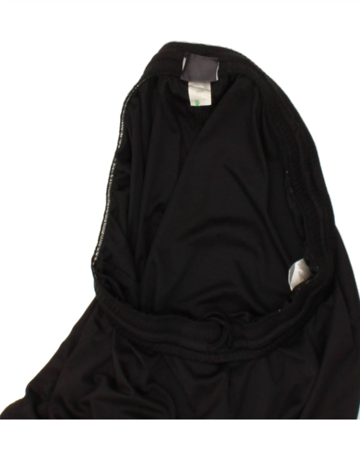 UMBRO Boys Sport Shorts 15-16 Years XL Black Polyester Vintage Umbro and Second-Hand Umbro from Messina Hembry 