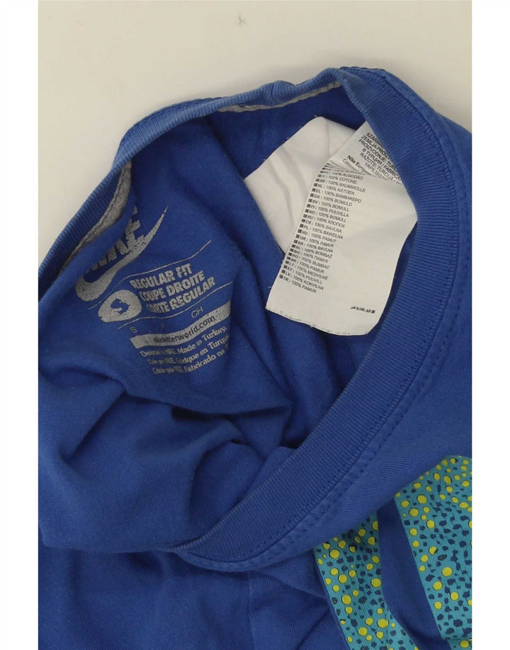 T-shirt grafica Nike da uomo con vestibilità regolare, piccola, in cotone blu
