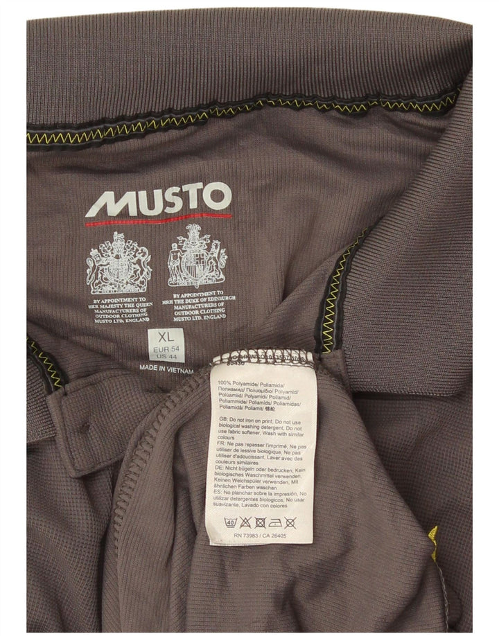 Polo da uomo MUSTO XL grigia in poliammide
