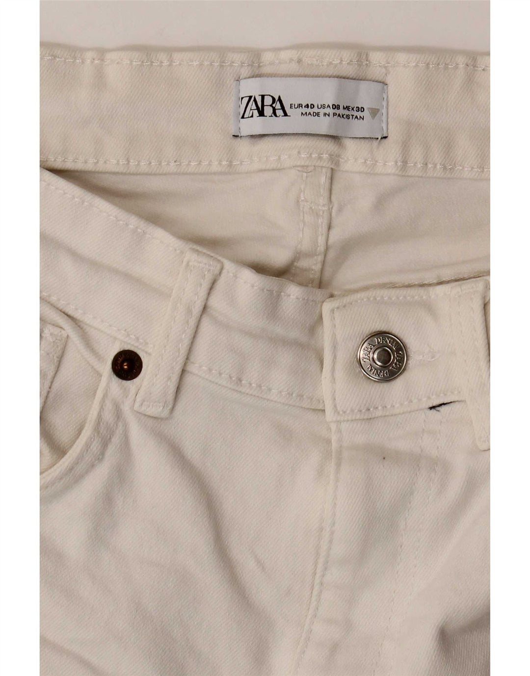 Jeans corti da donna Zara EU 40 medi W30 L23 bianchi