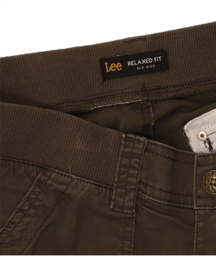 LEE Womens Mid Rise Relaxed Fit Cargo Shorts W32 Large Khaki Vintage Lee and Second-Hand Lee from Messina Hembry 