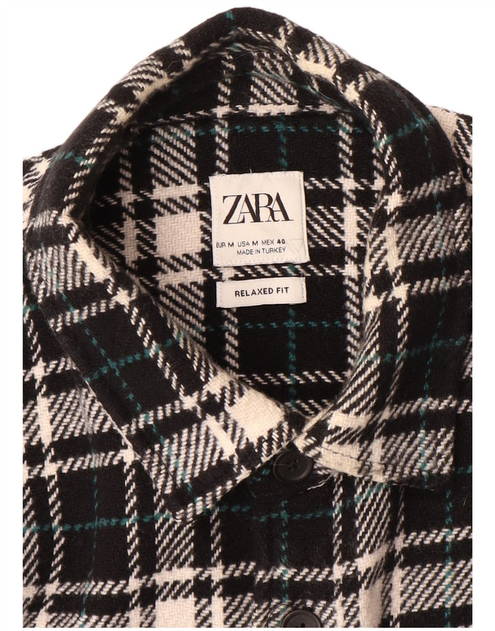 Camicia overshirt da uomo Zara vestibilità rilassata a quadri neri medi