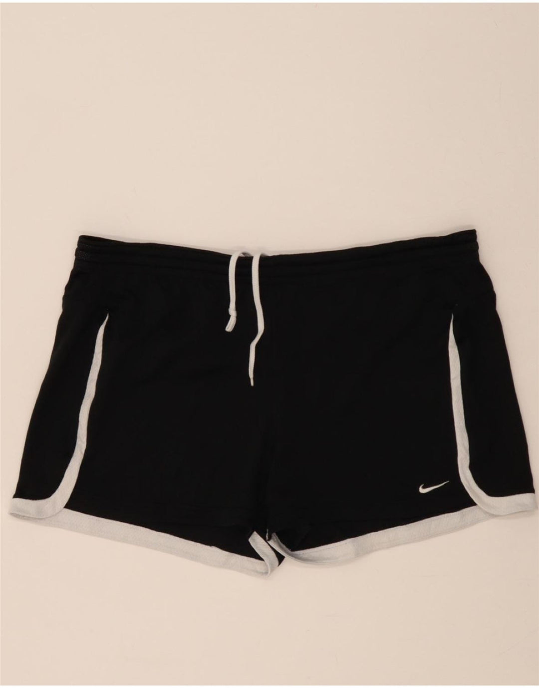 NIKE Womens Sport Shorts UK 18 XL Black Vintage Nike and Second-Hand Nike from Messina Hembry 