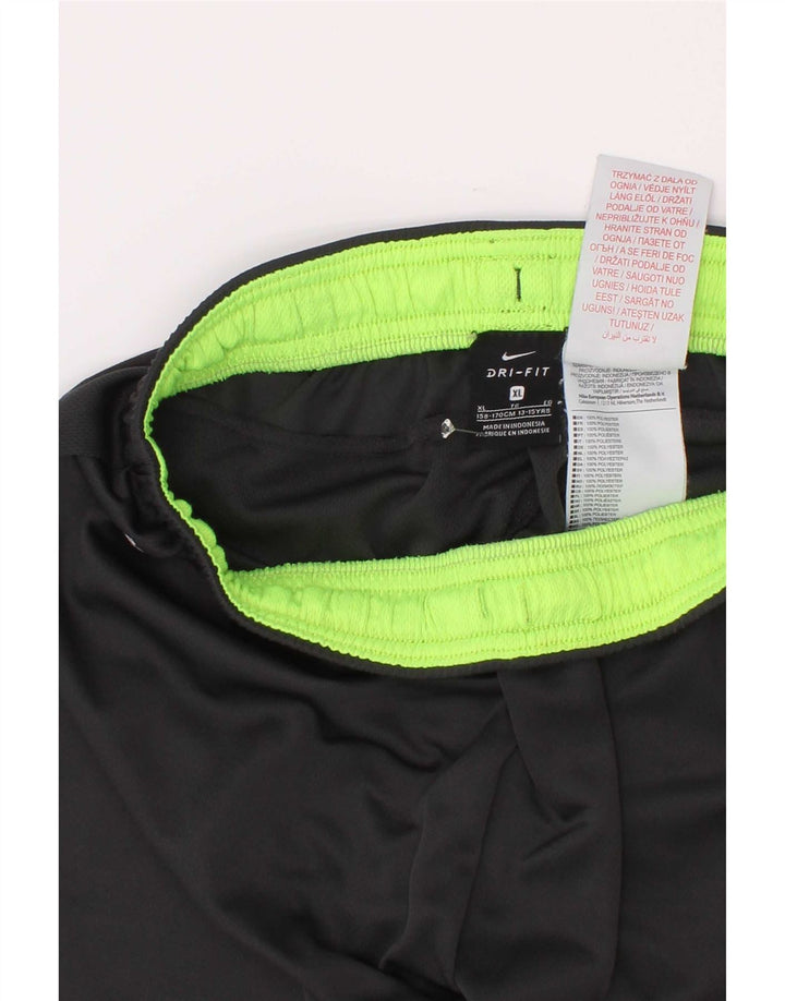Pantaloncini sportivi Nike da ragazzo Dri Fit 13-14 anni XL grigio poliestere